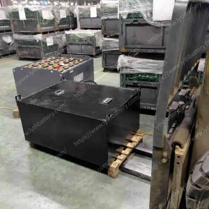 Forklift battery replacement